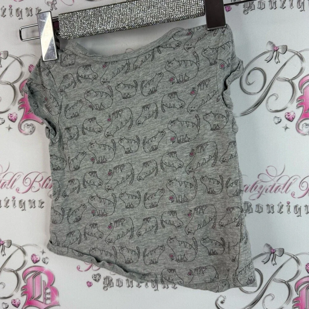 Old Navy shirt top cats kittens flowers floral Gray Kids Tee with Cat Pattern
